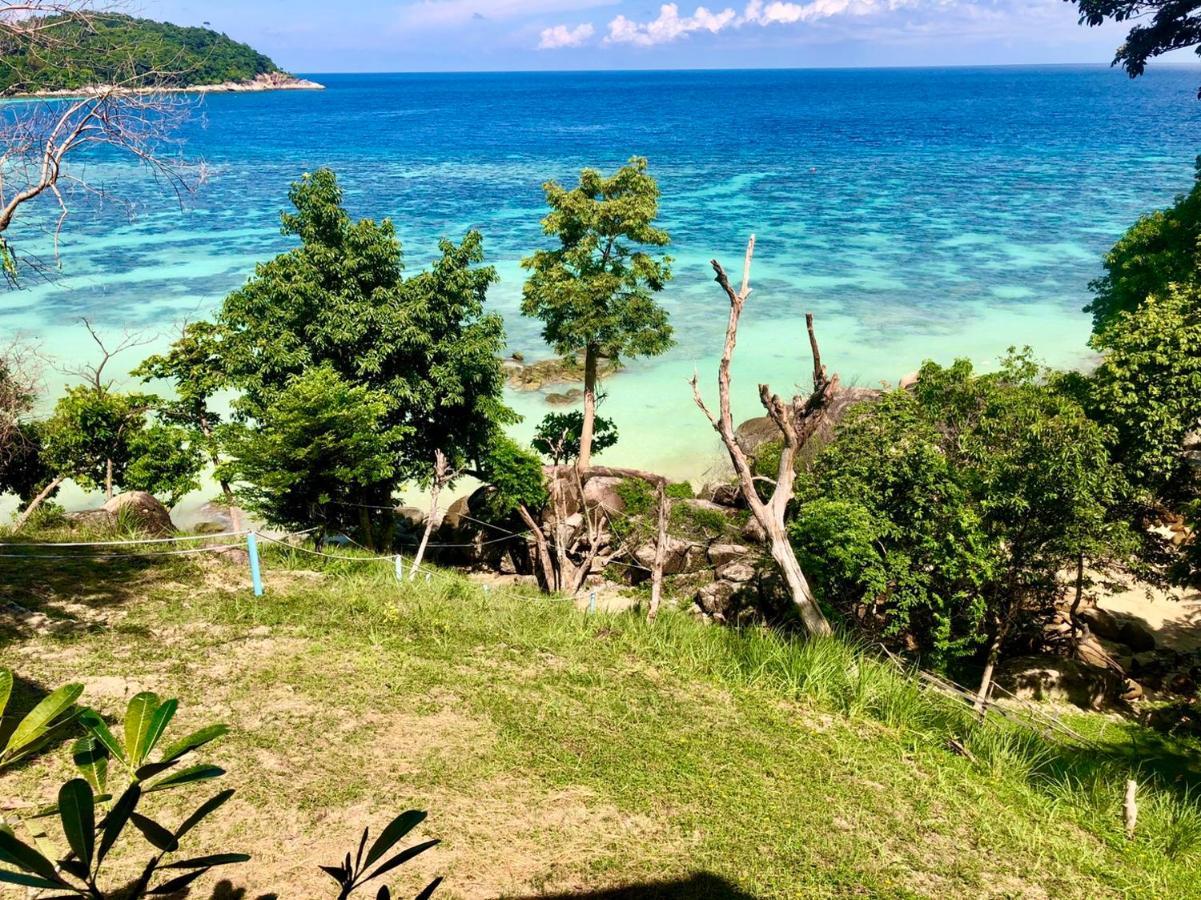 Hotel Daya Hill Seaview à Koh Lipe Extérieur photo